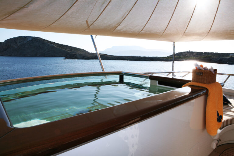 Plunge Pool On Sun Deck
