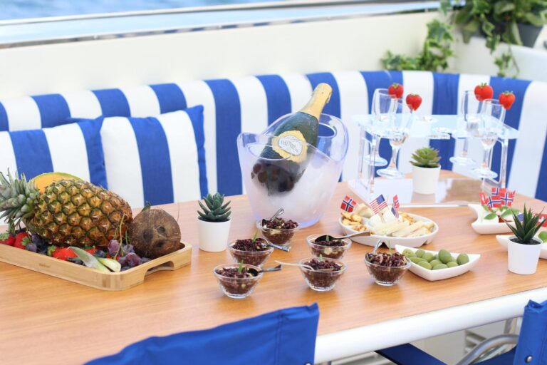Refreshements On Deck