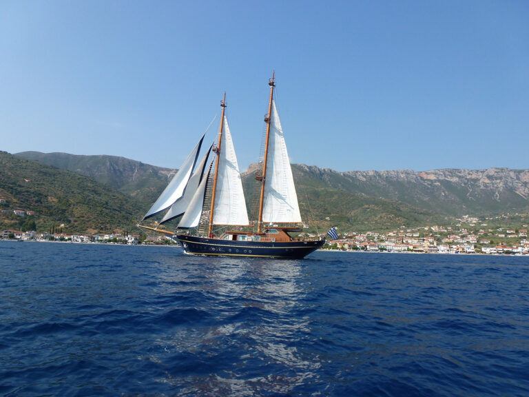 Sailing Yacht BLUE DREAM
