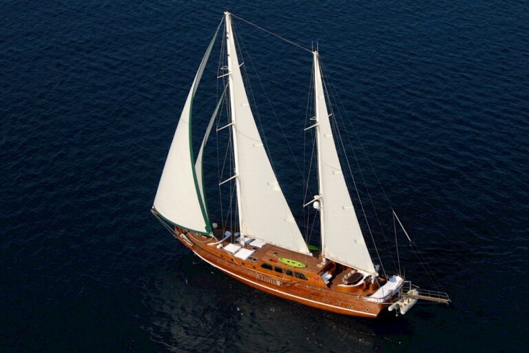 LADY CHRISTA II