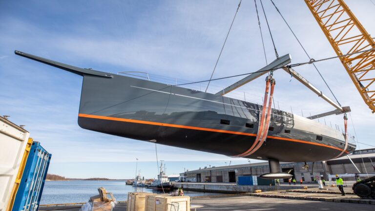Sailing Yacht PATH