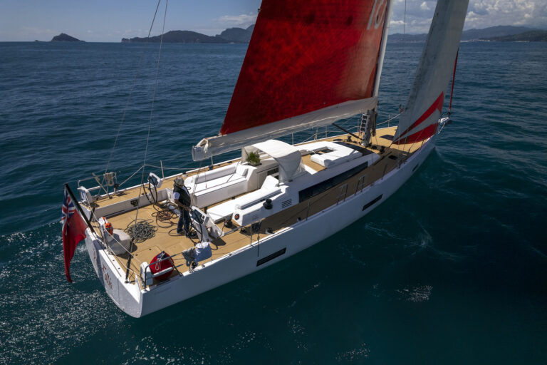 Sailing Yacht PURA FOLLIA
