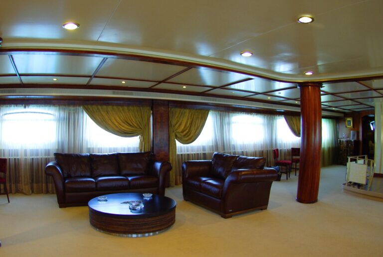Saloon