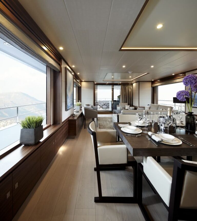 Saloon Dining