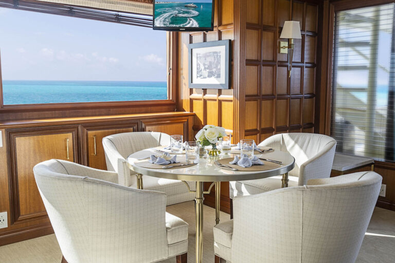 Saloon Dining Set Up