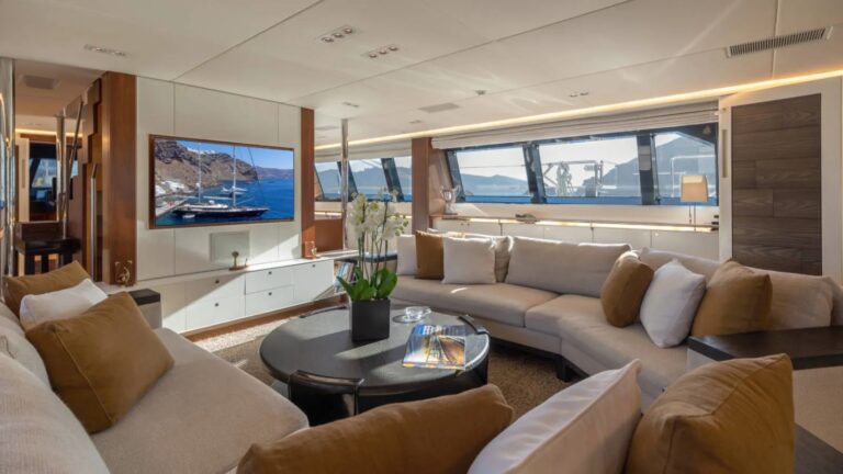 Saloon - Sofas