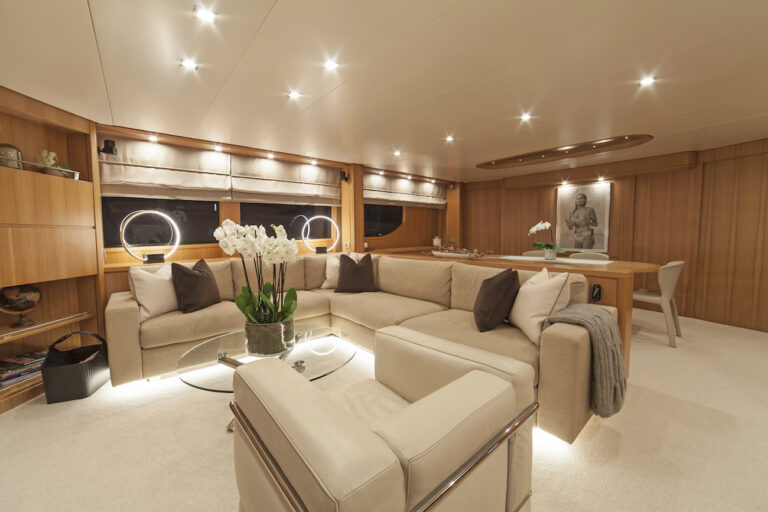 Saloon With Large Sofa
