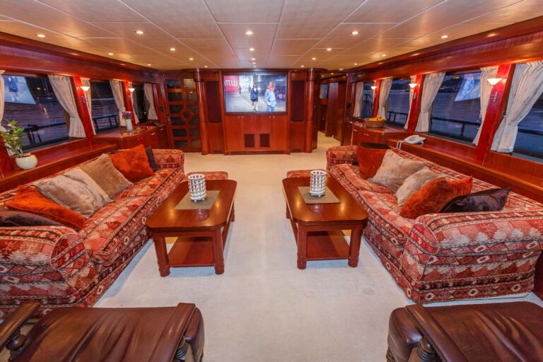 Saloon With Large Sofas