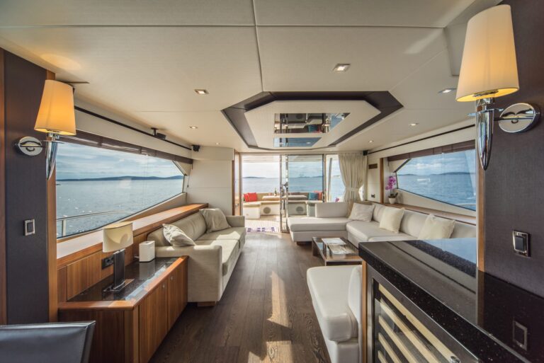 Saloon With Plenty Of Sunlight