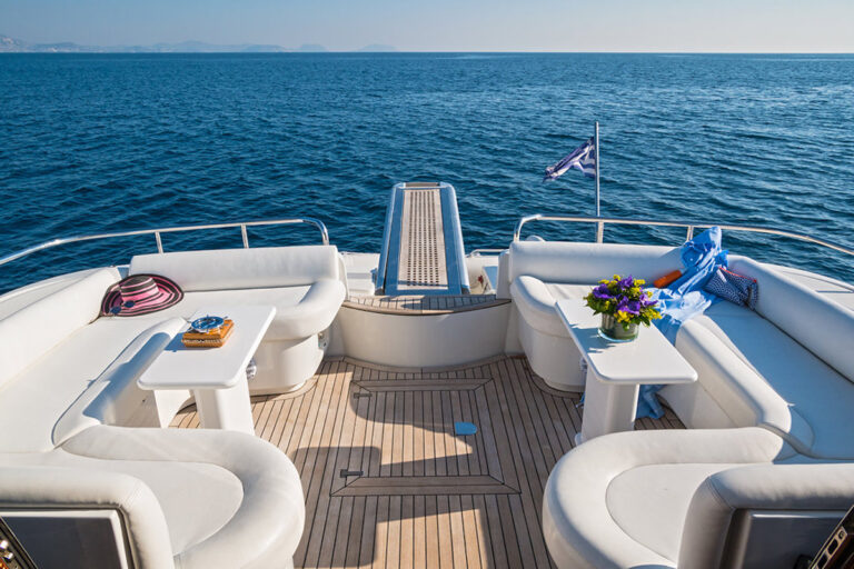 Seating Aft