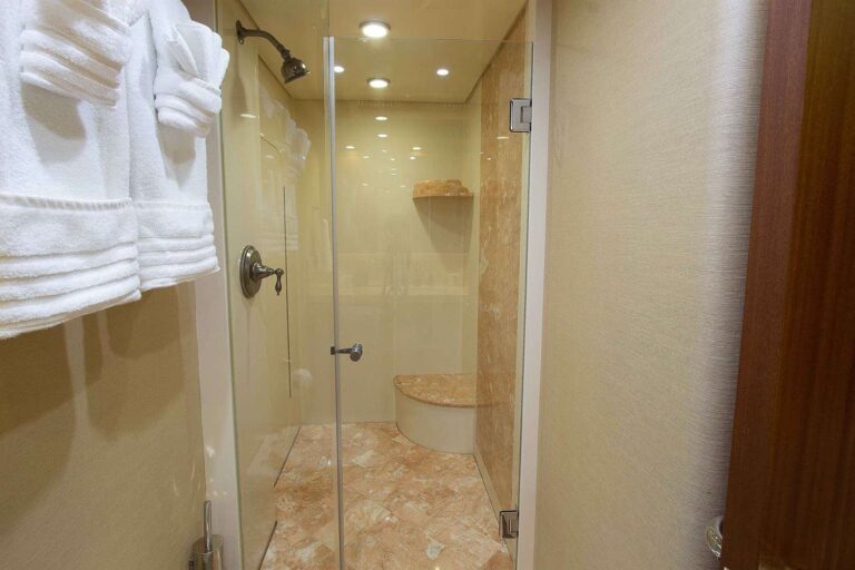 Second Cabin Ensuite