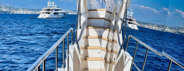 Side Stairs