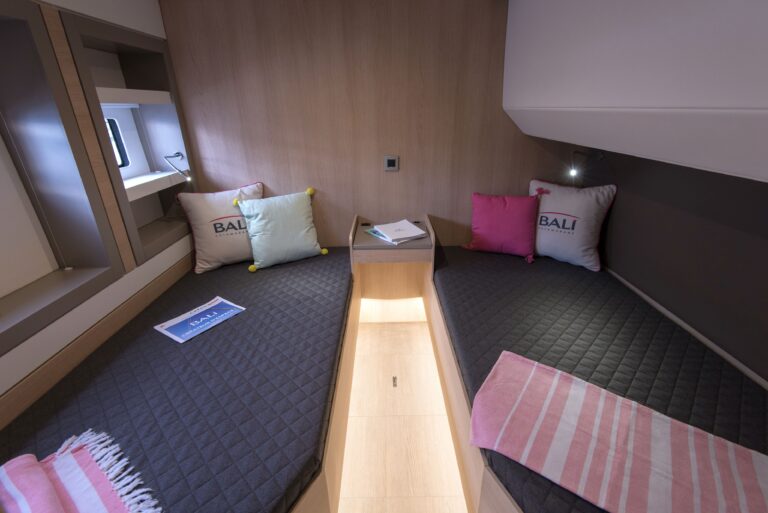 Signature Concept Bali Twin Cabin