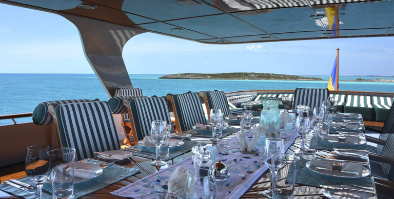Sun Deck Alfresco Dining Set Up