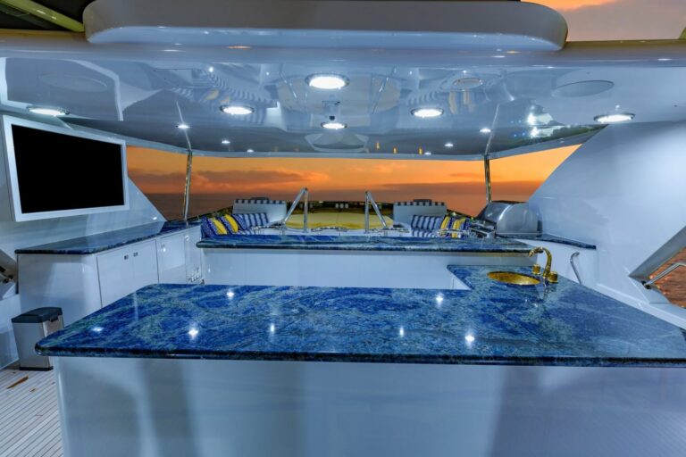 Sun Deck Bar And Seating