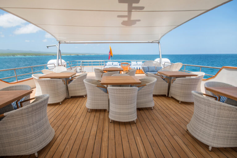 Sun Deck  Dining