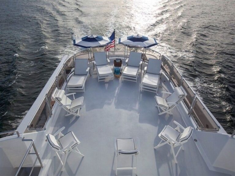 Sun Deck Lounging Area