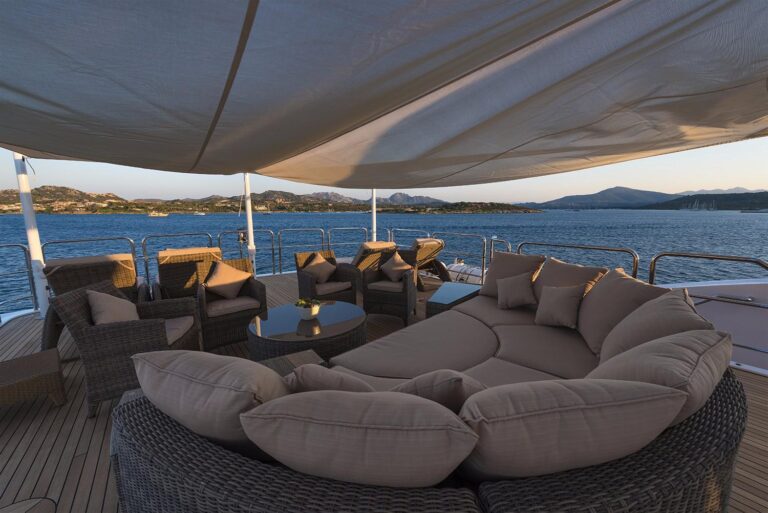 Sun Deck Sitting Area