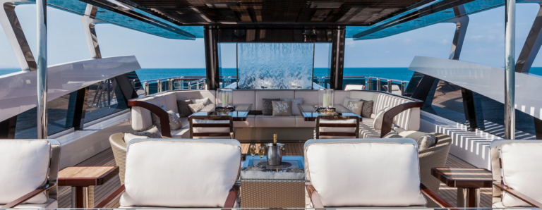 Sun Deck With Jacuzzi