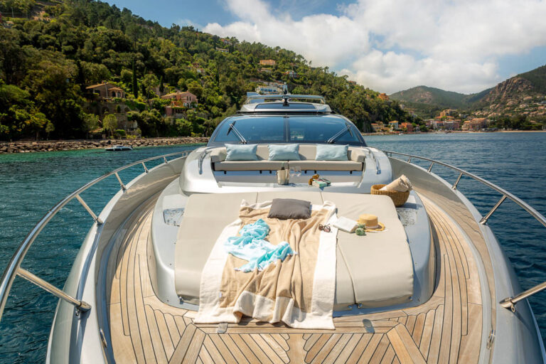 Sunbathing Area On The Bow