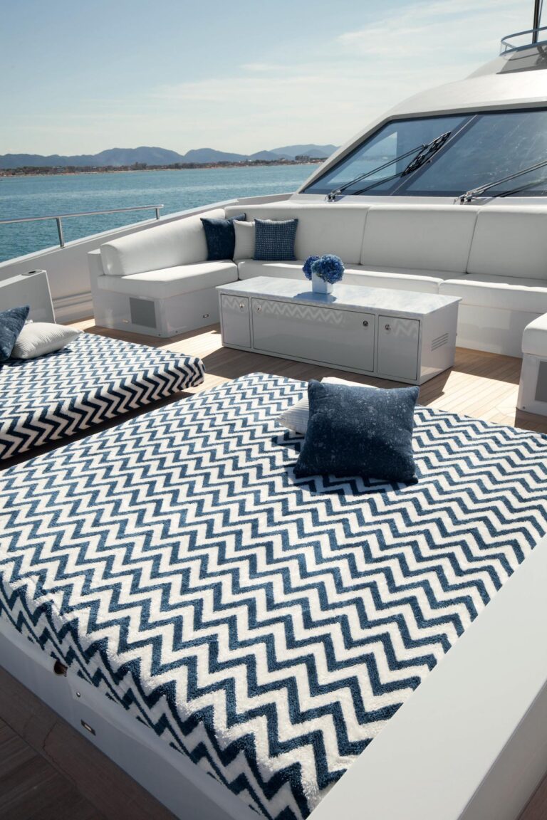 Sunpads Forward On The Upper Deck