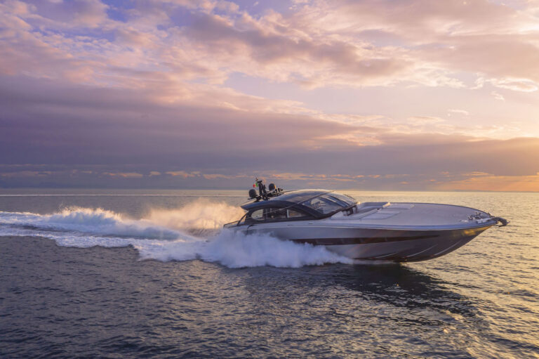 Superyacht ALDABRA