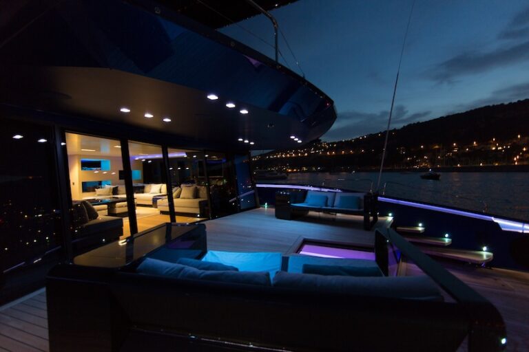 superyacht Better Place Aft deck social area at night Photo Gilles Martin-Raget