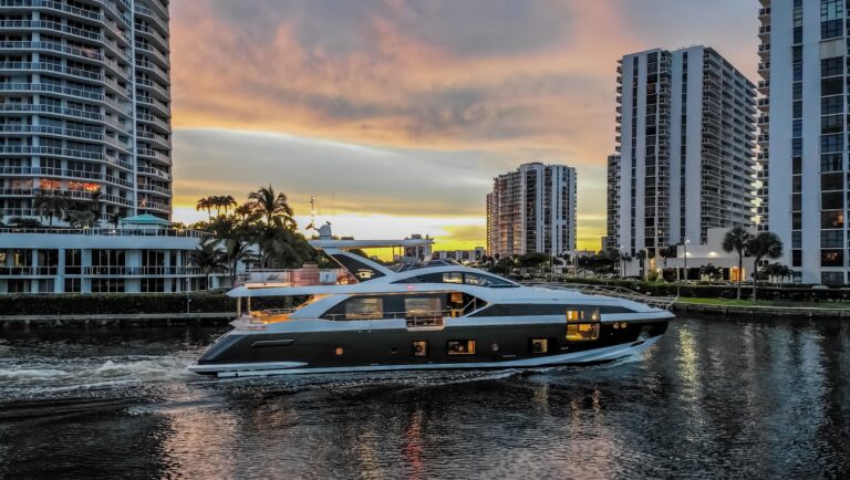 Superyacht Majestic Moments