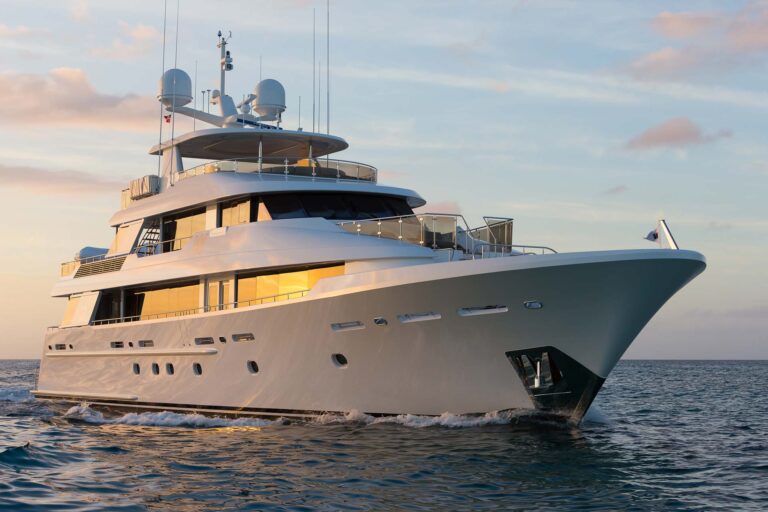 Superyacht W