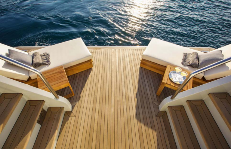 Swim Platform Sunbathing Set Up