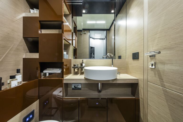 Twin Cabin Bathroom