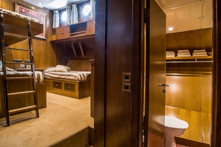Twin With Ensuite