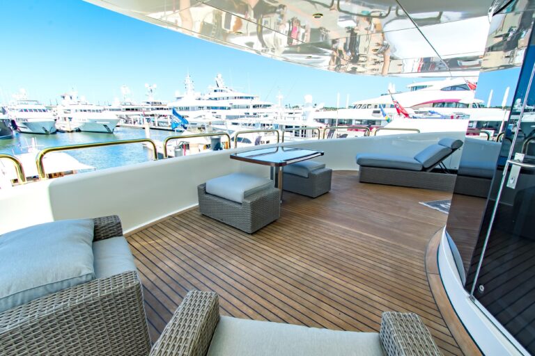 Upper Deck Aft Seating