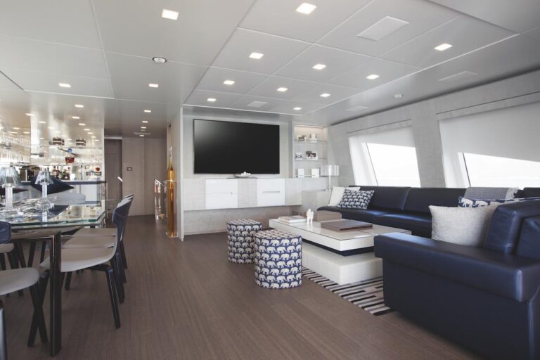 Upper Deck Lounge With Dining Area