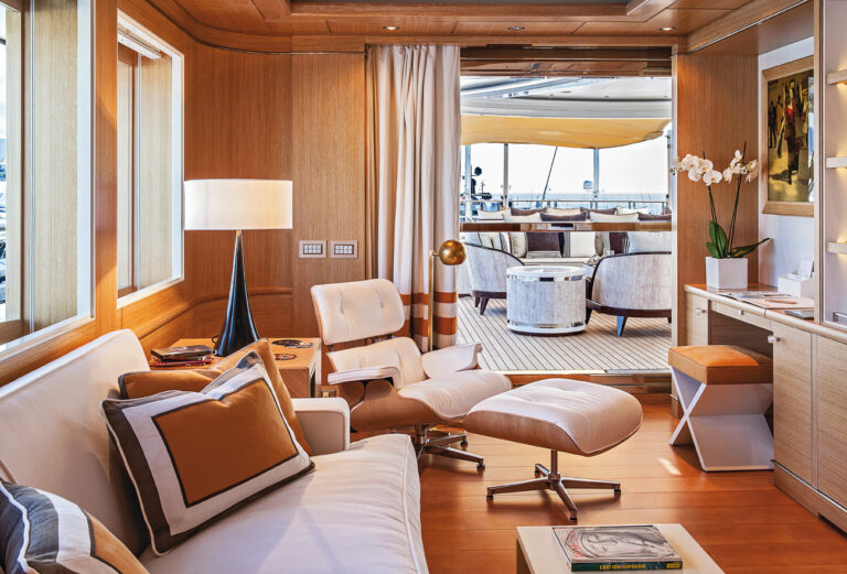 Upper Deck