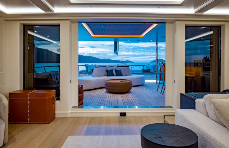 View To Aft - Main Deck