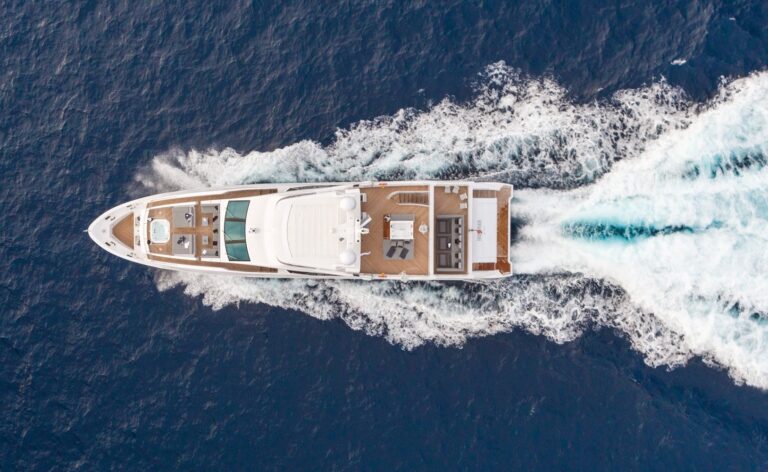 Vivace 125 Superyacht