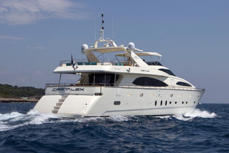 Yacht CRISTALEX By Azimut - Aft