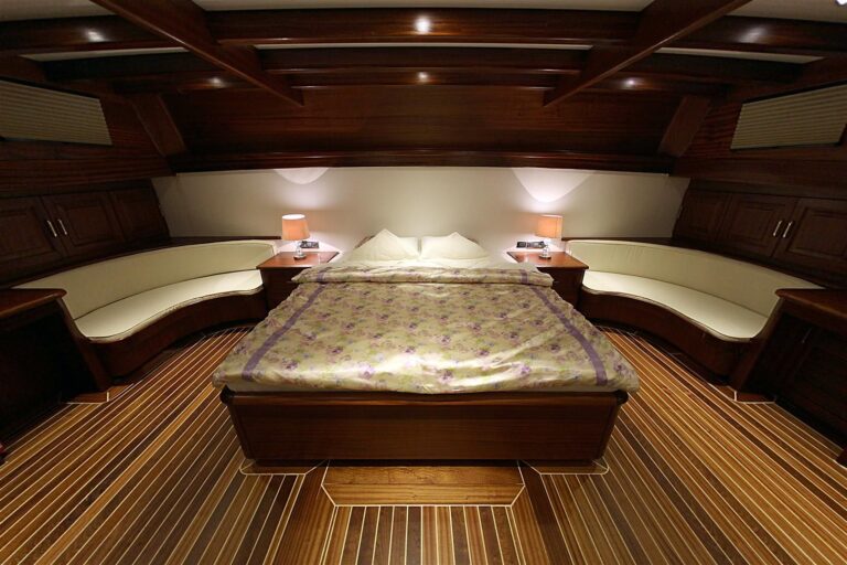 Yacht LA FINALE Master