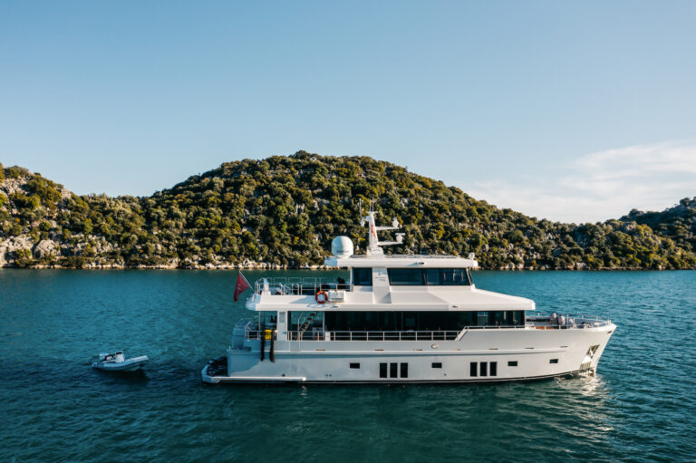 Yacht LEMANJA