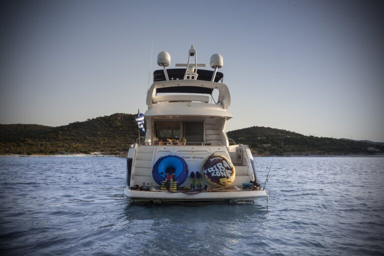 Yacht SAINT GEORGE Swim Platform