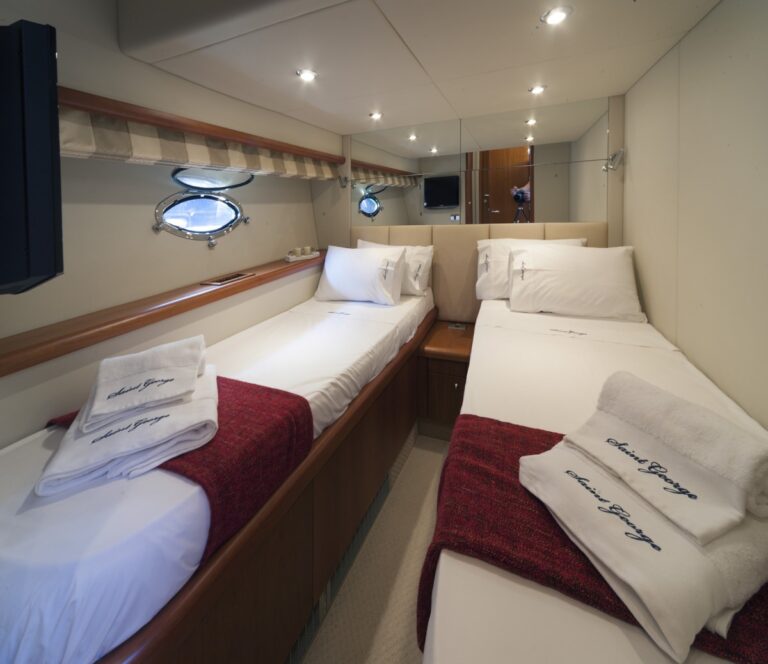 Yacht SAINT GEORGE Twin