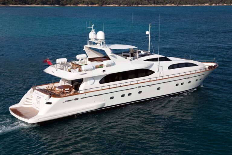 Yacht YLANG YLANG By Falcon