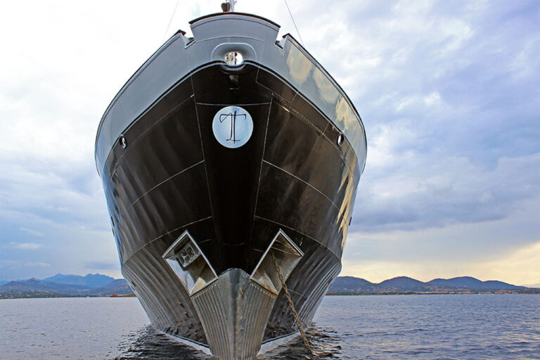 Titan - bow