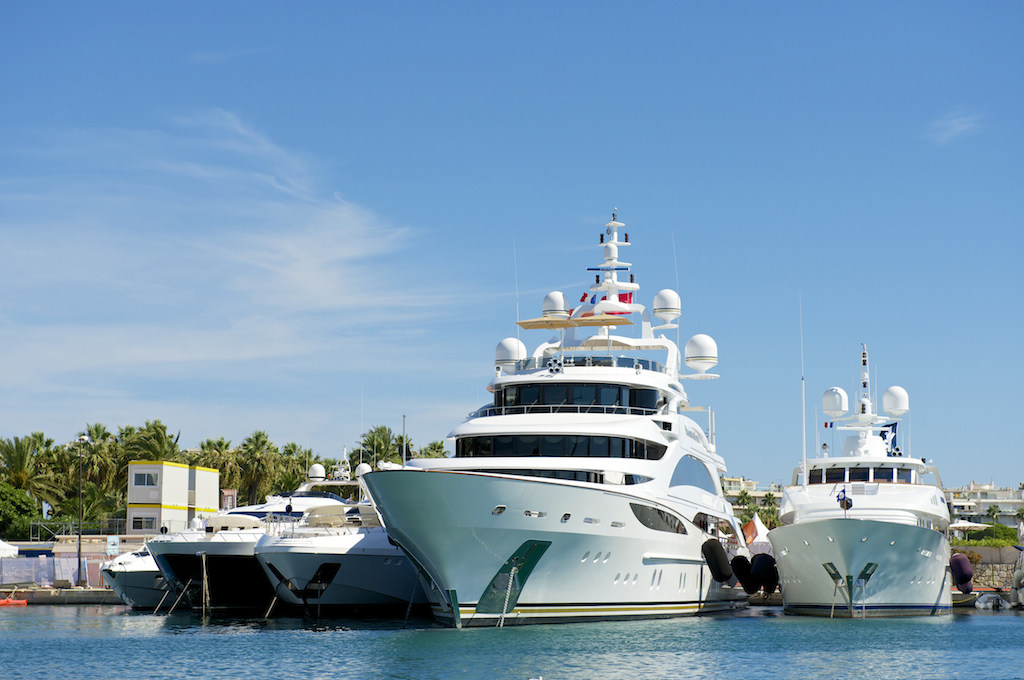 Cannes Yachting Festival - Credit to Festival de la Plaisance de Cannes