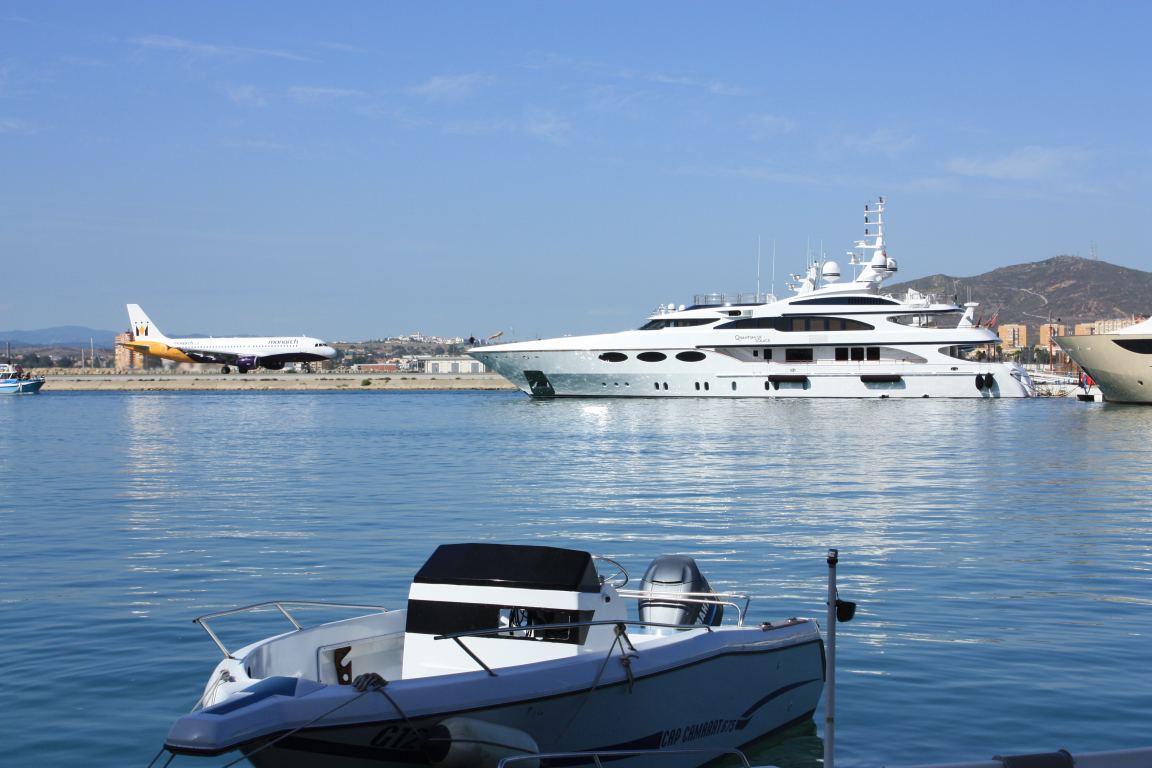 GIBRALTAR Yacht ZAHARA ATUNES
