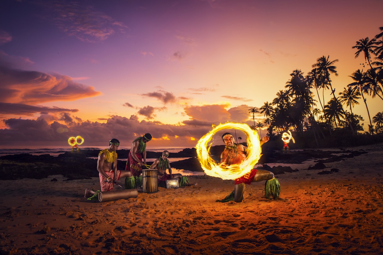 Samo - Firetwirlers - Photo courtesy of Samoa Tourism Authority