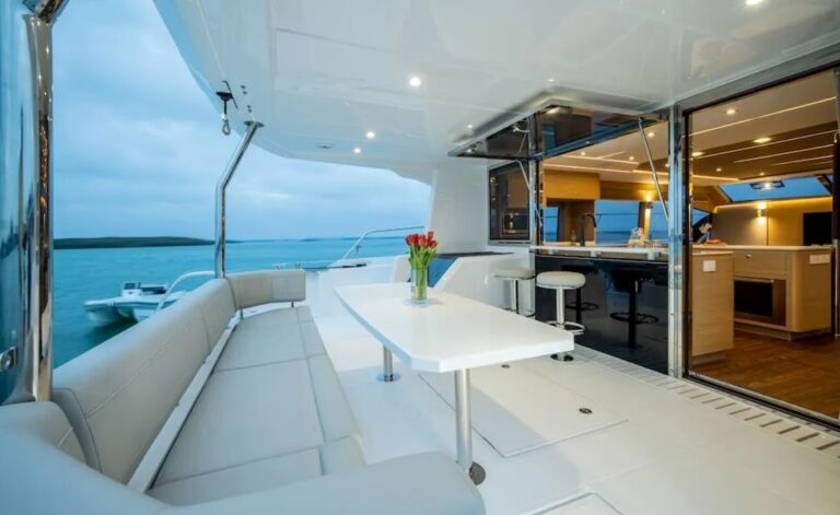 Exterior Relaxation Area With Dining