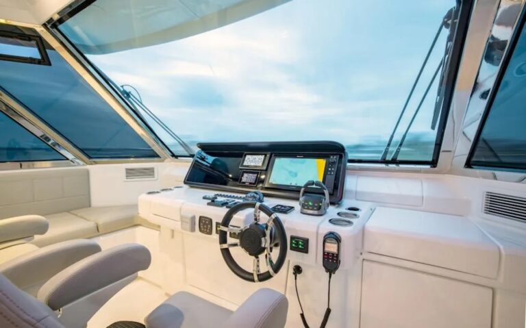 Captains Area