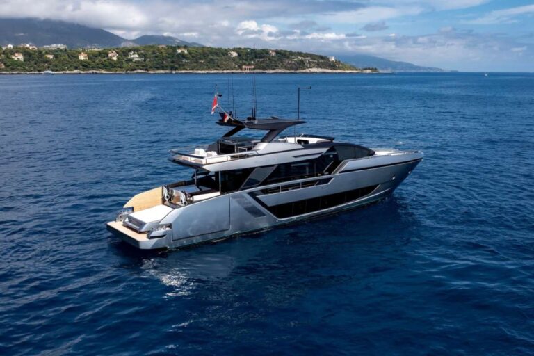 Superyacht L'AS BLEU